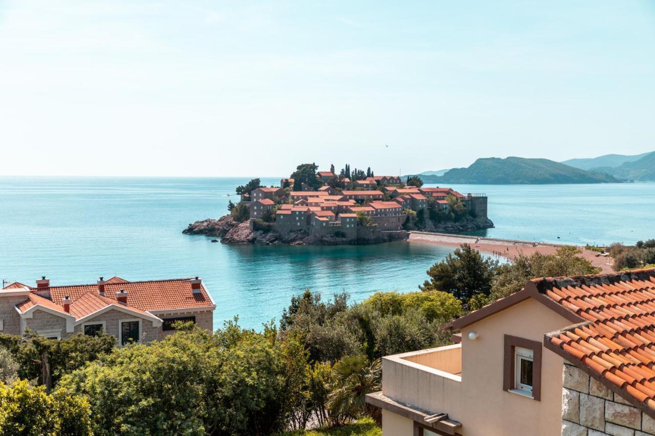 Sun Rose Apartments Sveti Stefan Esterno foto
