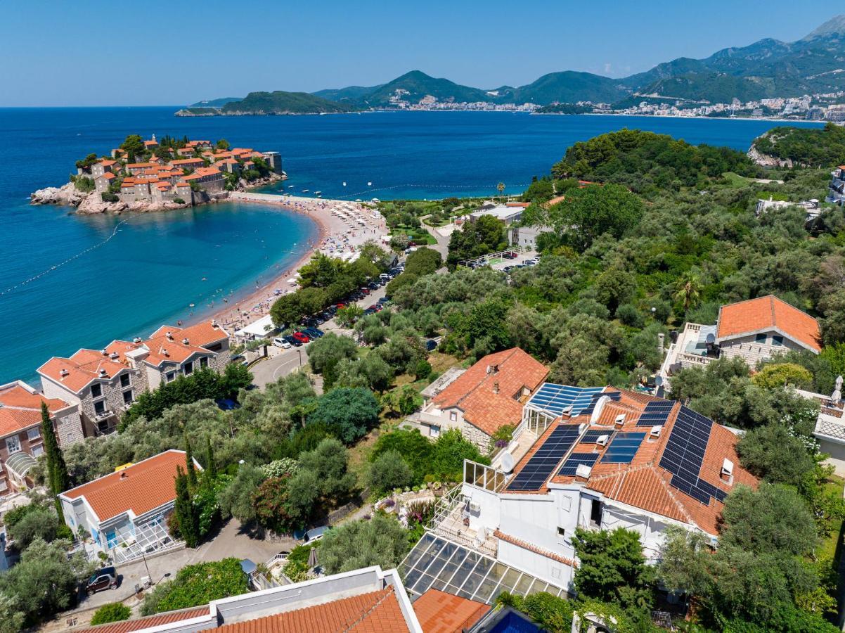 Sun Rose Apartments Sveti Stefan Esterno foto