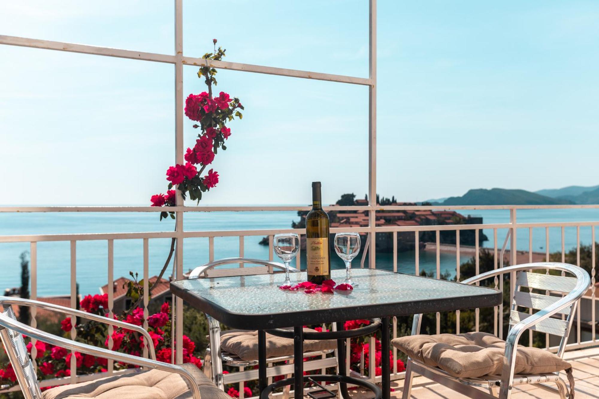 Sun Rose Apartments Sveti Stefan Camera foto
